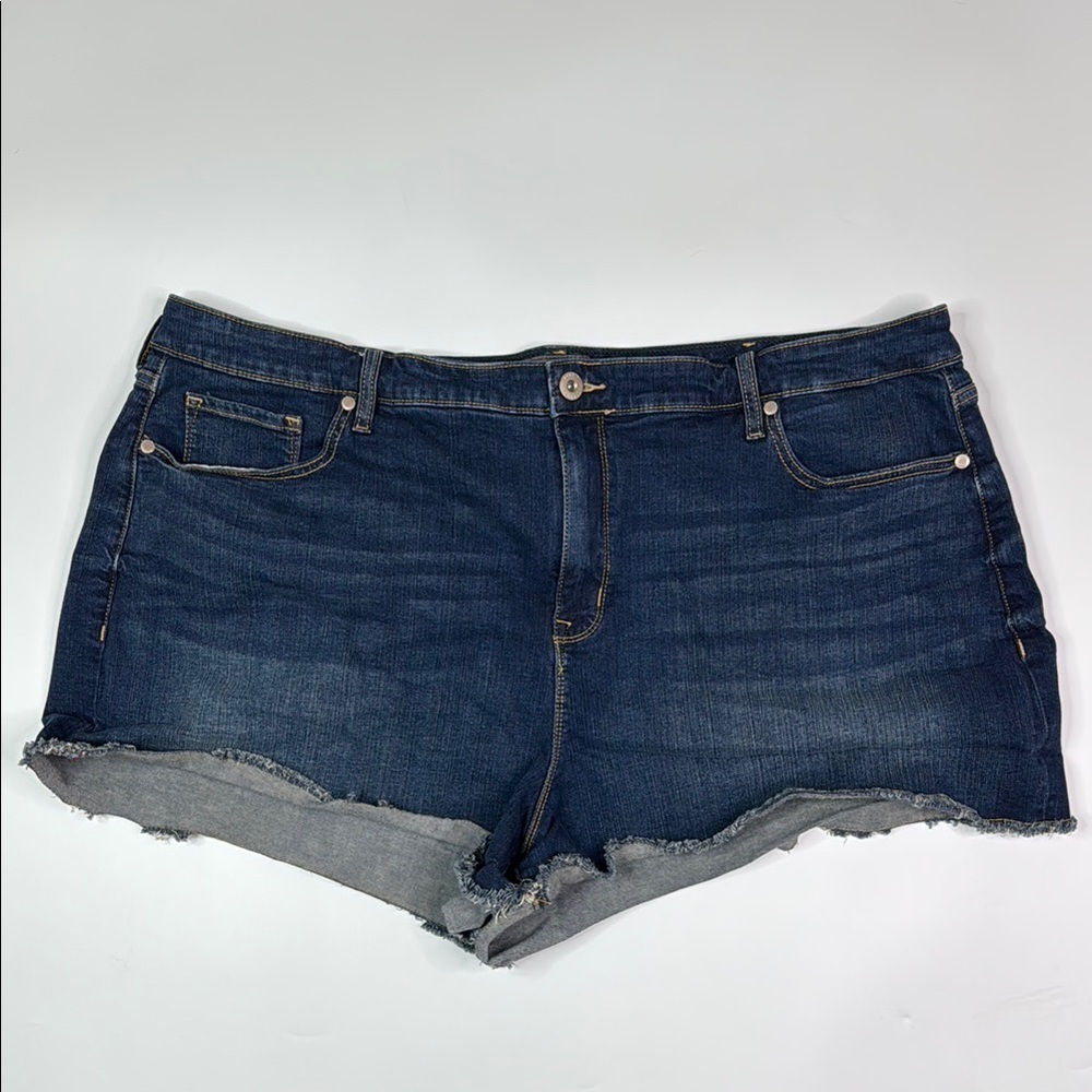 Torrid High Rise A-Line Shortie Short - Vintage Stretch Dark Wash Size 24